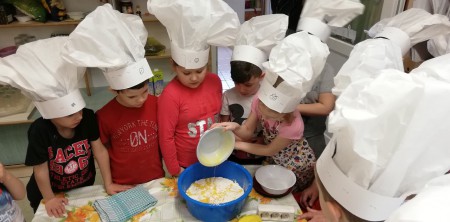 Gofrit sütő cukrászok